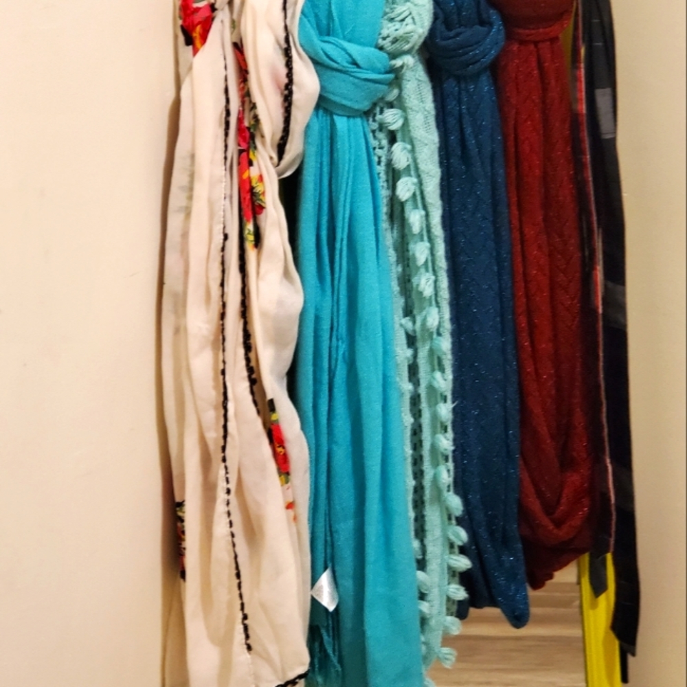 Scarfs